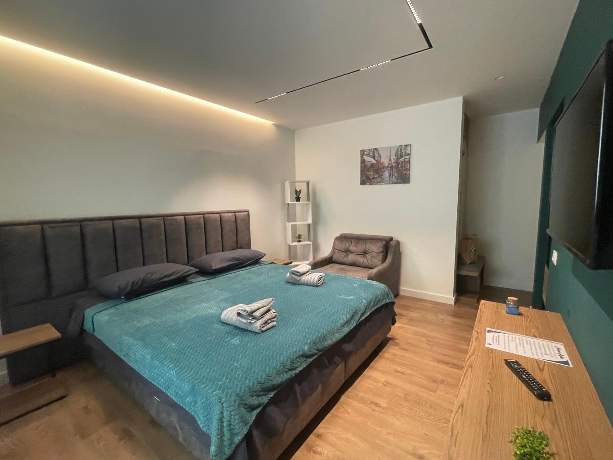Downtown Studio Apartments Tirana Eksteriør billede