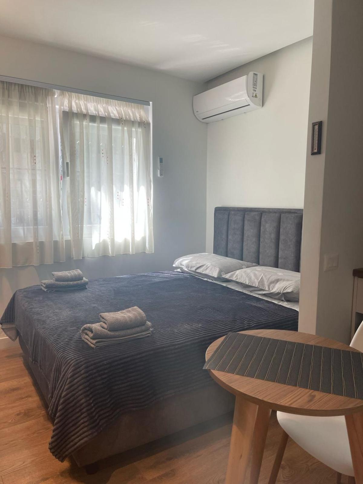 Downtown Studio Apartments Tirana Eksteriør billede